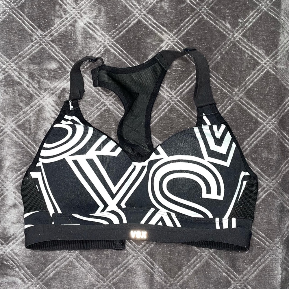 Victoria Secret Sports Bra